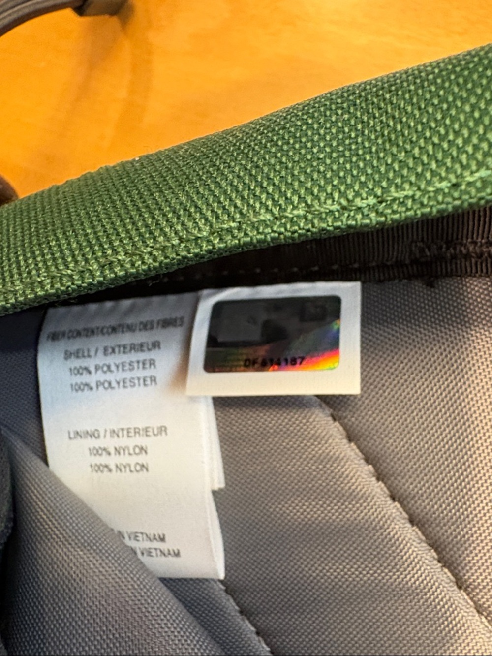 The North Face Slingshot Backpack NWT - Picture 6 of 10